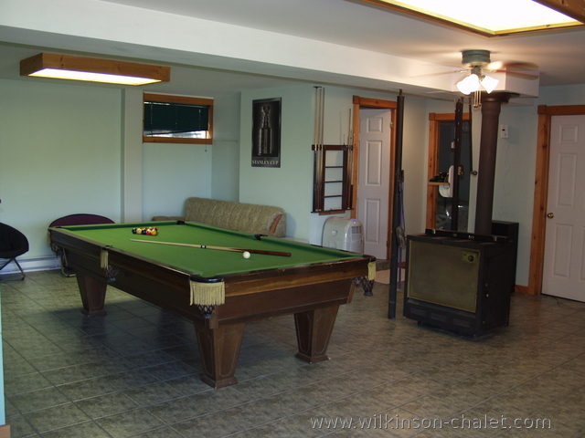 Recreation room in the basement of the cottage